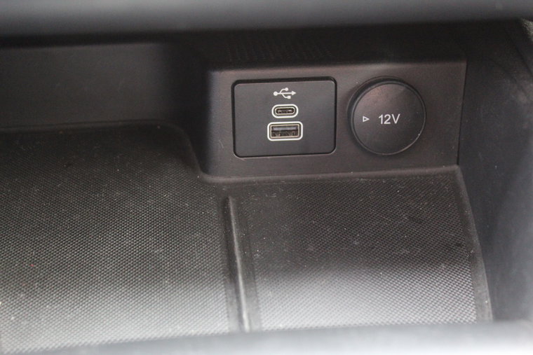 Vehicle Image 23