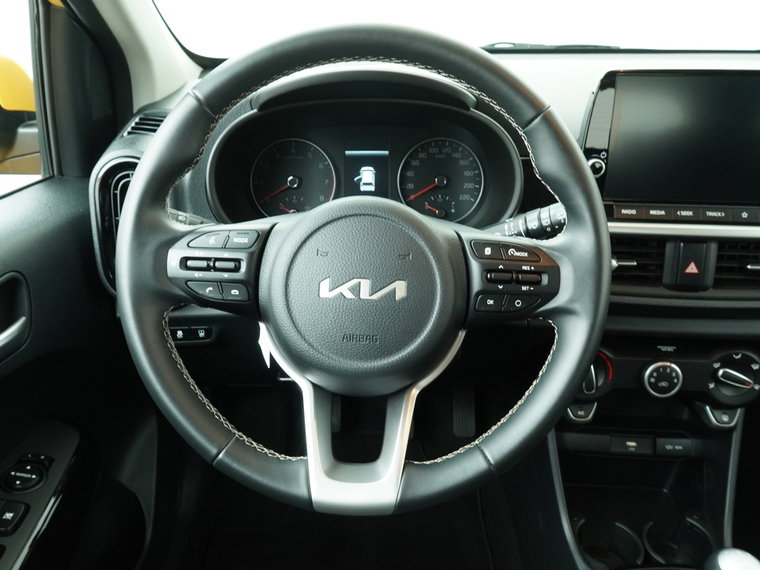 Vehicle Image 37