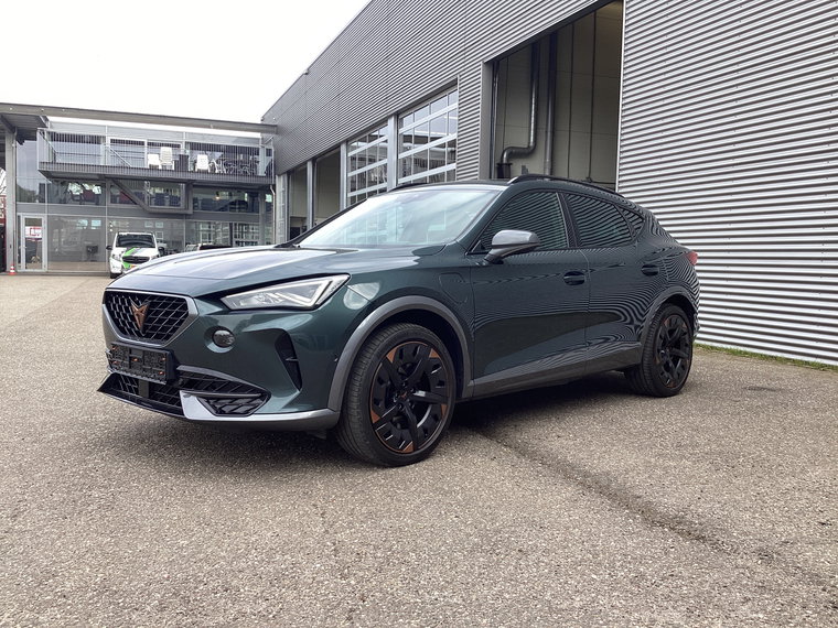 Vehicle Image 6