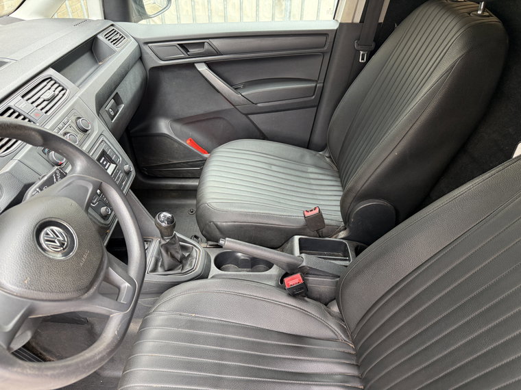 Vehicle Image 17