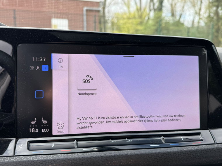 Vehicle Image 38