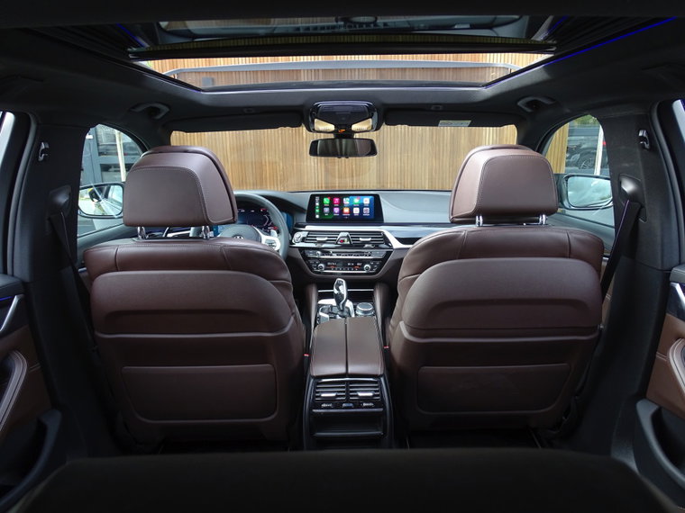 Vehicle Image 48