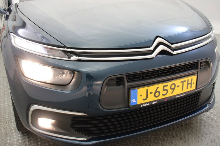 Vehicle Image 33