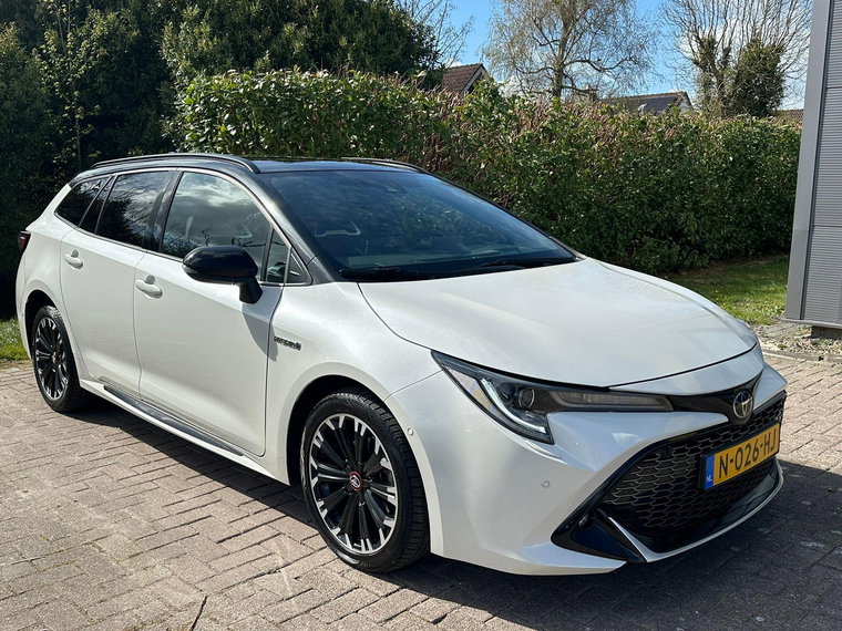 Vehicle Image 6