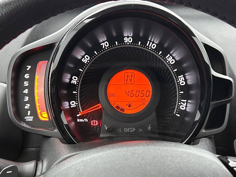 Vehicle Image 18