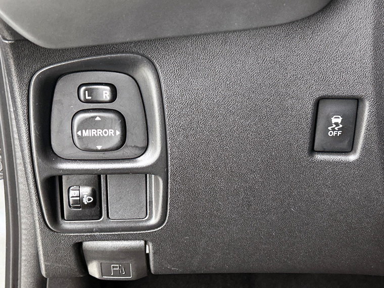 Vehicle Image 26