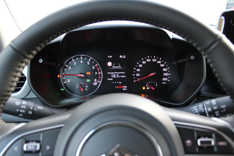 Vehicle Image 15