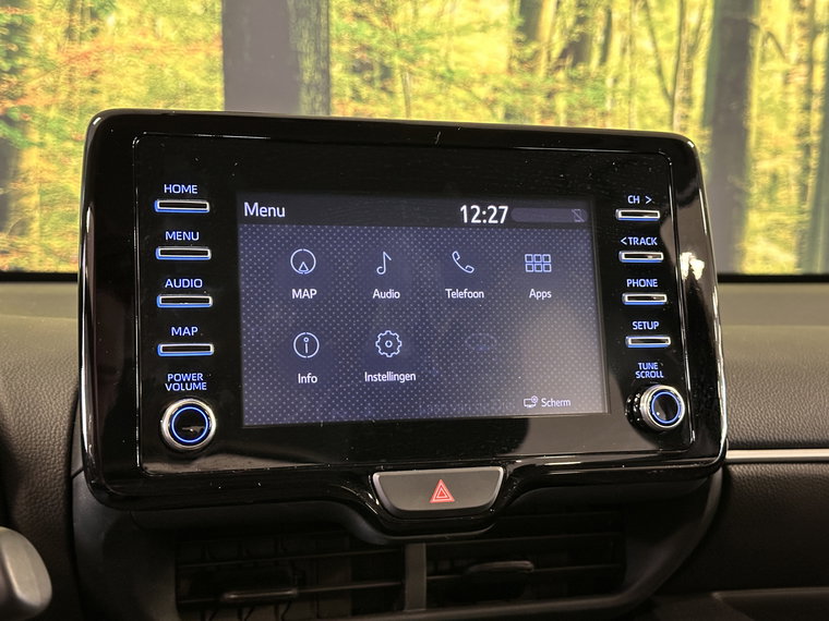 Vehicle Image 17