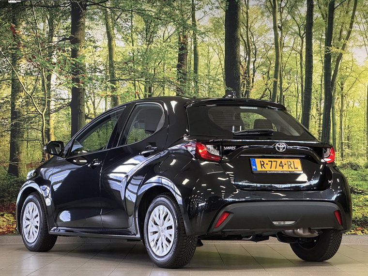 Vehicle Image 7