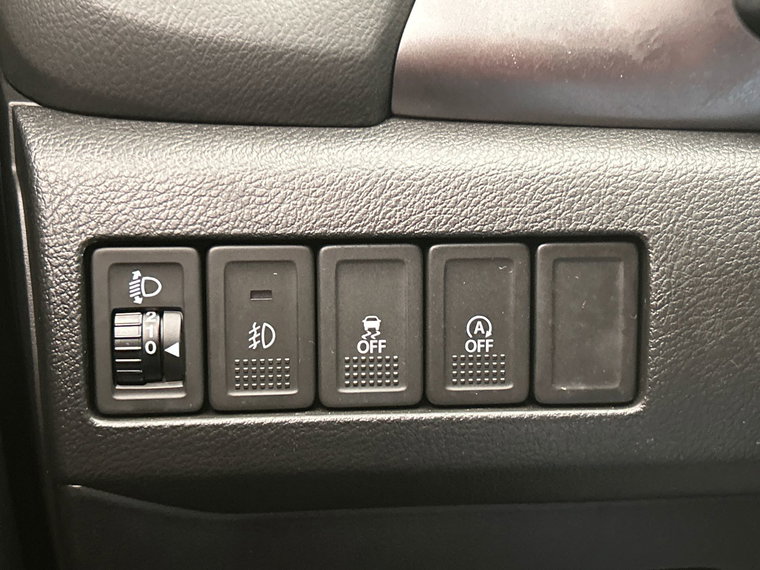 Vehicle Image 33