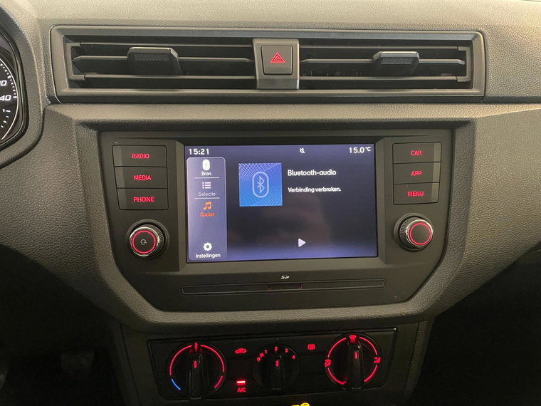 Vehicle Image 26