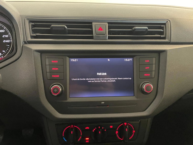 Vehicle Image 28