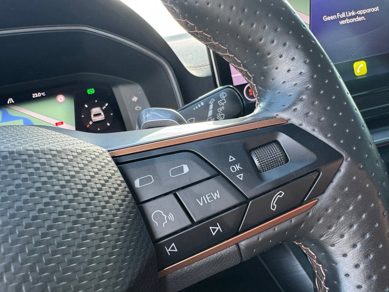 Vehicle Image 38