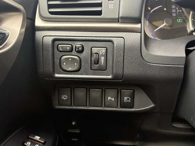 Vehicle Image 26