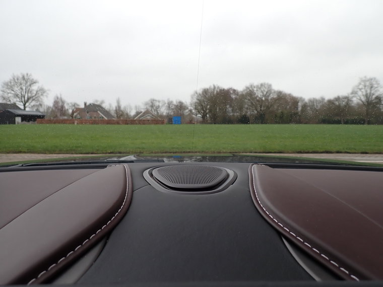 Vehicle Image 28