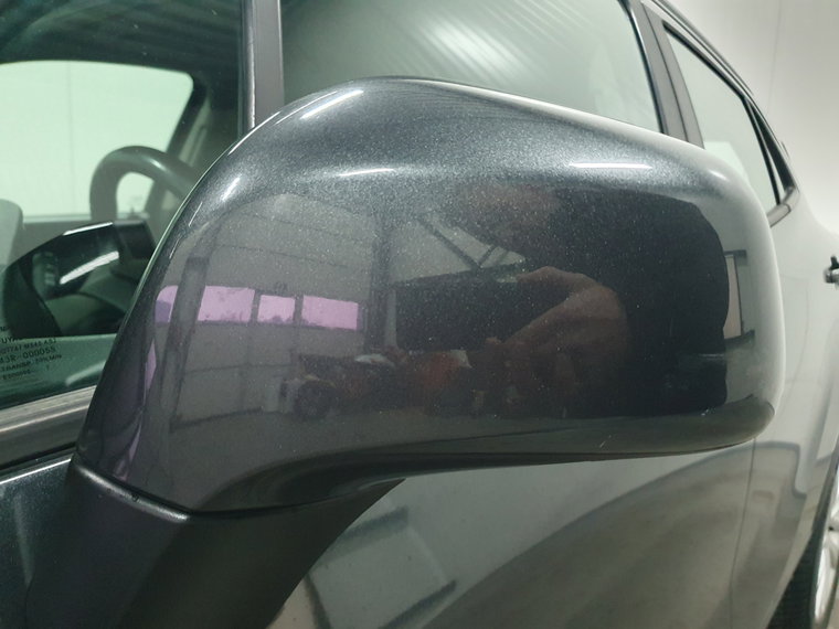 Vehicle Image 25