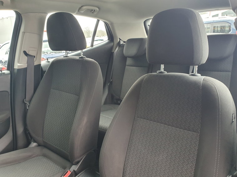 Vehicle Image 48