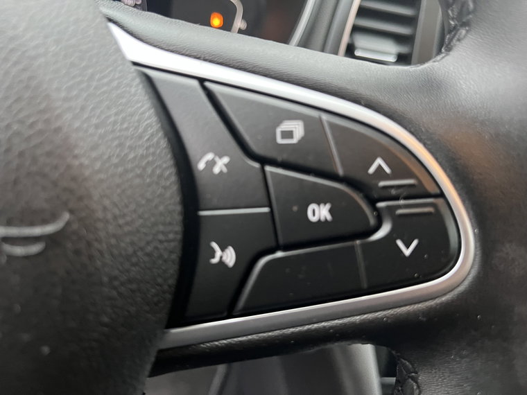 Vehicle Image 24