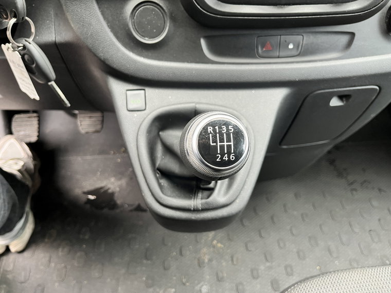 Vehicle Image 35