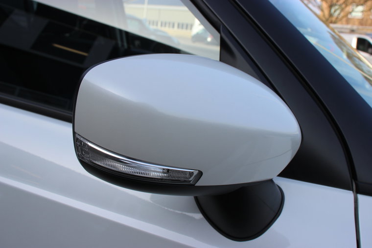 Vehicle Image 17