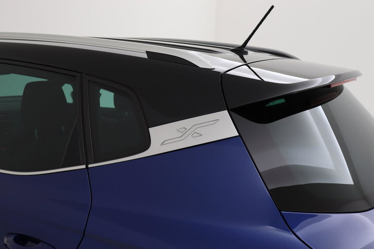 Vehicle Image 41