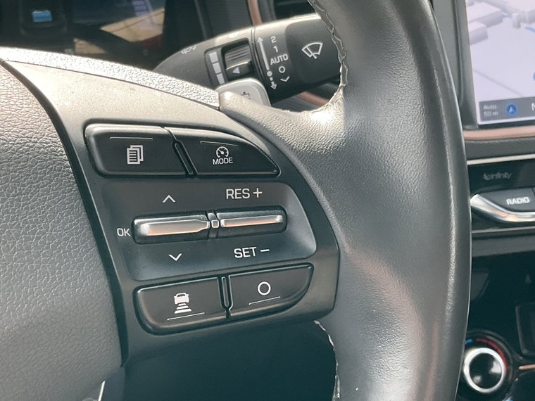 Vehicle Image 28