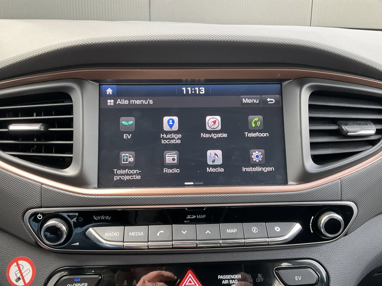 Vehicle Image 36