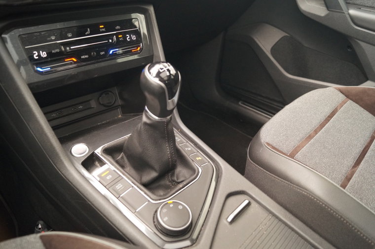 Vehicle Image 27
