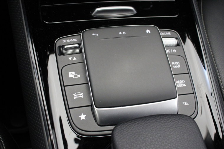 Vehicle Image 28