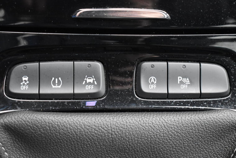 Vehicle Image 33