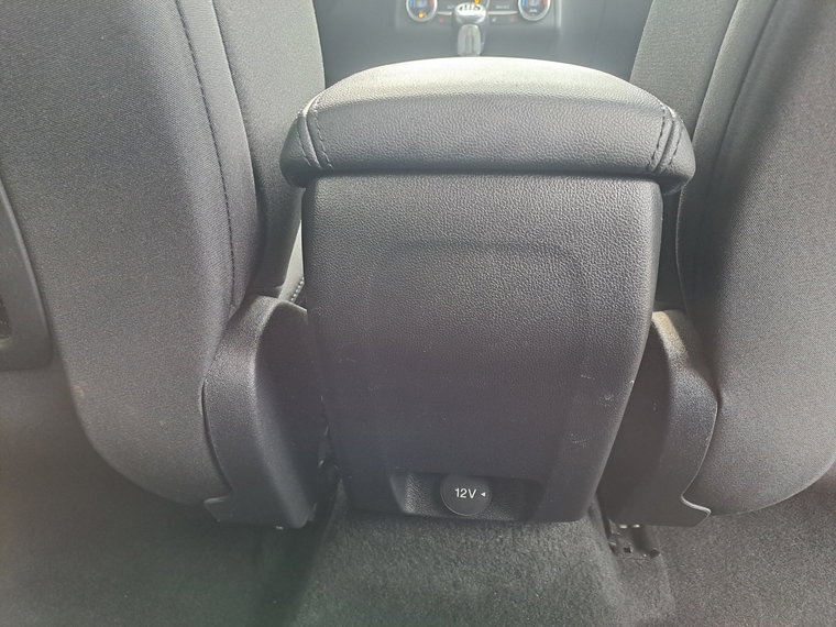 Vehicle Image 40