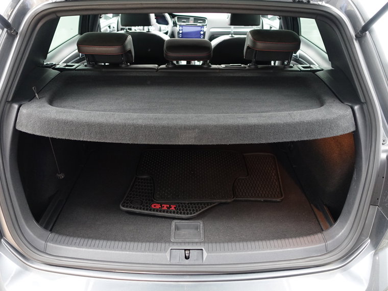 Vehicle Image 36