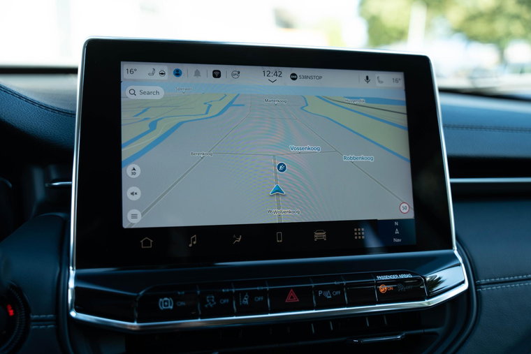 Vehicle Image 13