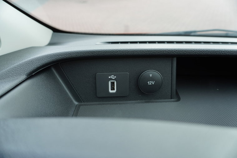 Vehicle Image 28