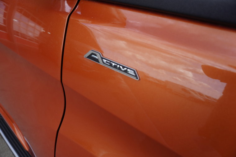 Vehicle Image 11