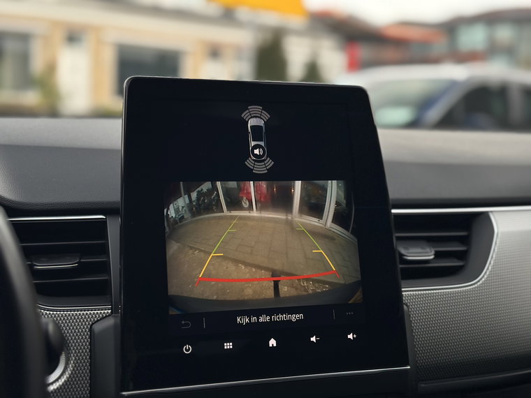 Vehicle Image 35
