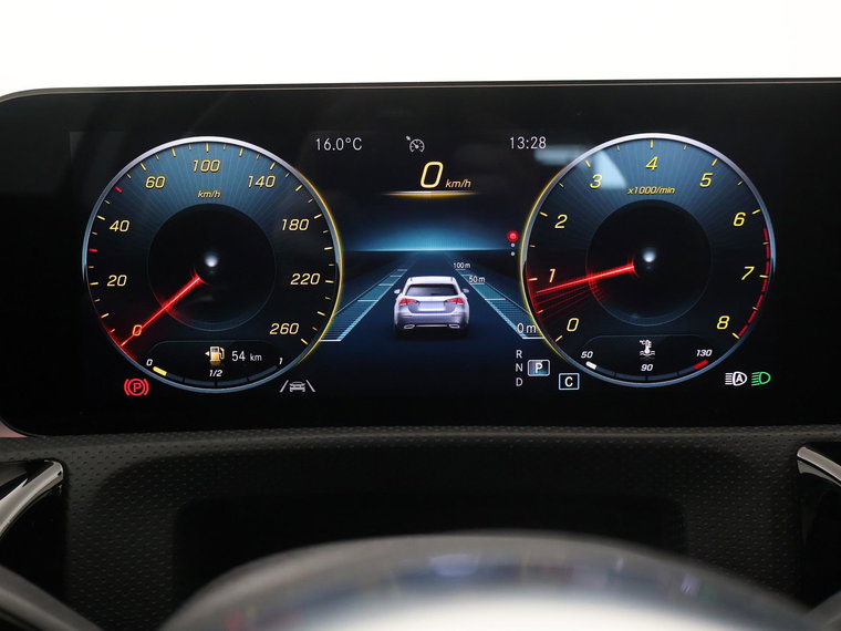 Vehicle Image 35