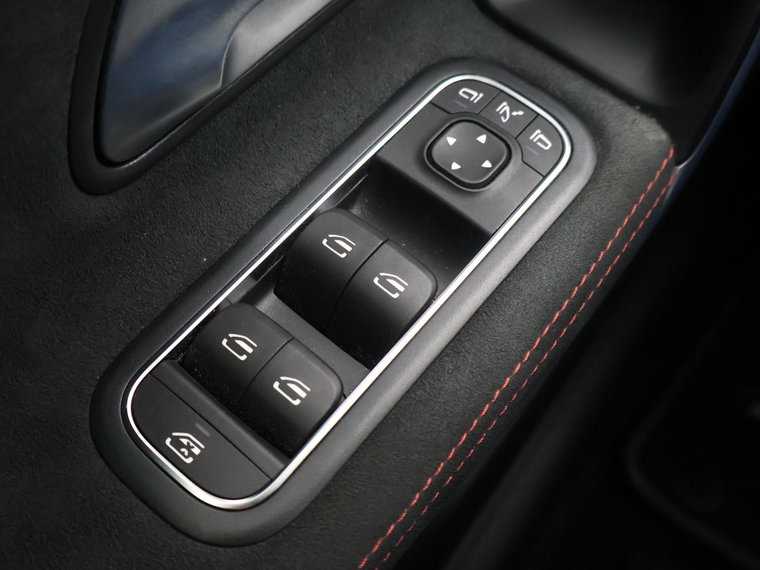 Vehicle Image 48