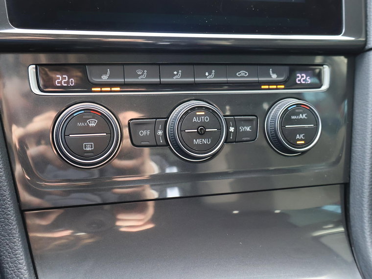 Vehicle Image 48