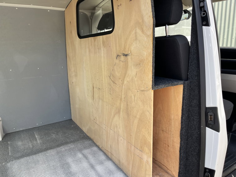 Vehicle Image 27