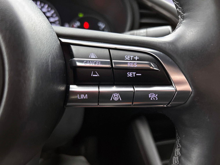 Vehicle Image 29