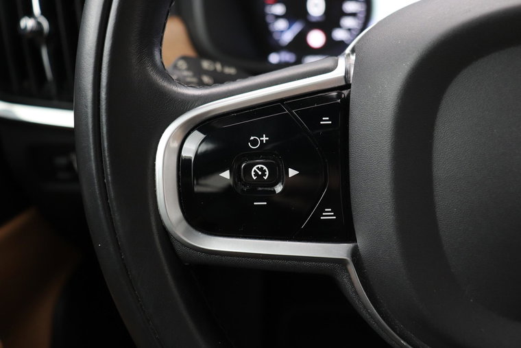 Vehicle Image 40