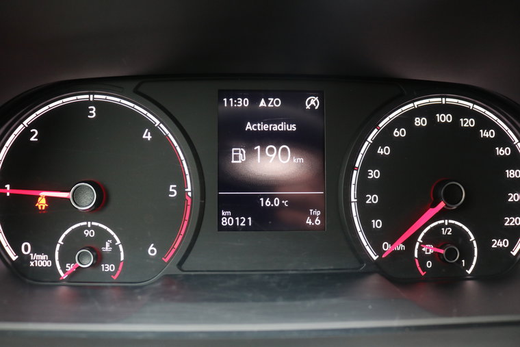 Vehicle Image 21