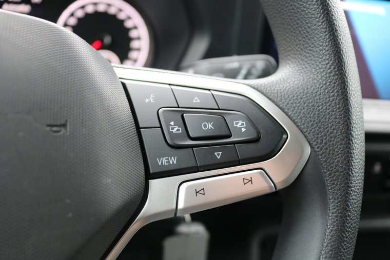 Vehicle Image 26