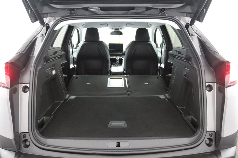 Vehicle Image 50