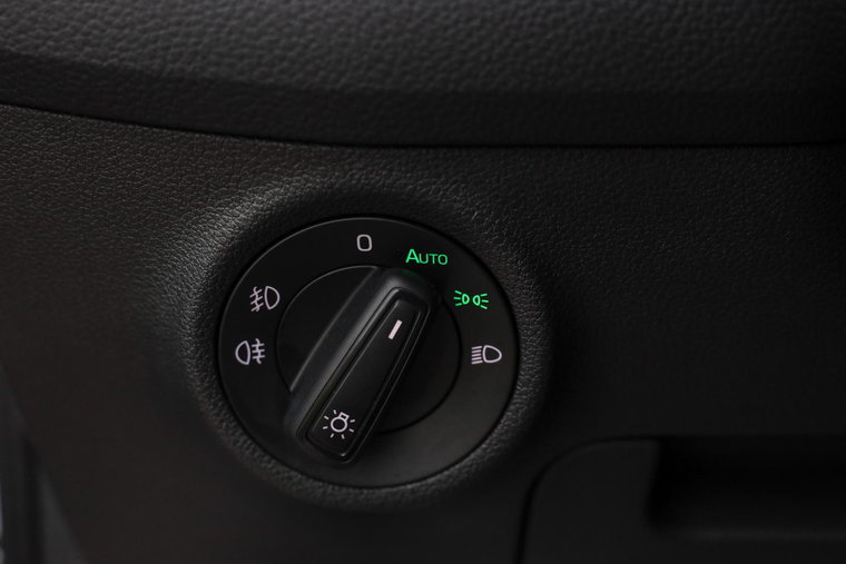 Vehicle Image 36