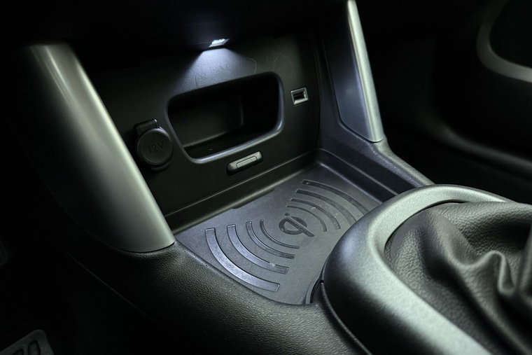 Vehicle Image 30