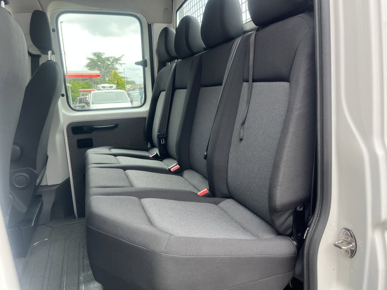 Vehicle Image 30