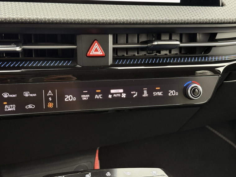 Vehicle Image 40