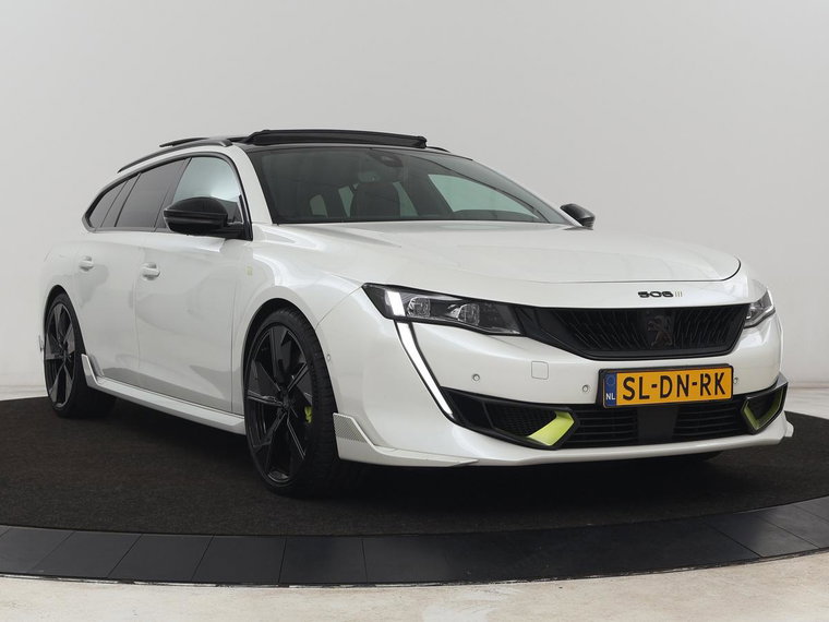 Vehicle Image 43